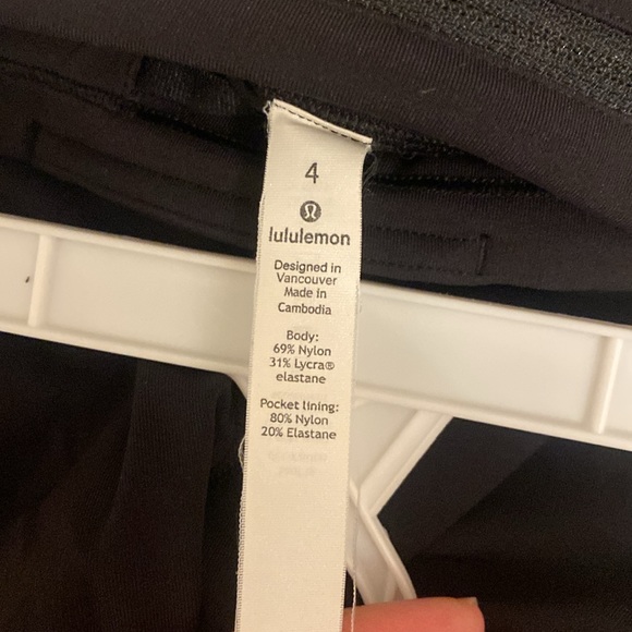 Lululemon black leggings - Picture 6 of 6